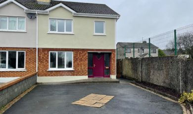 63 Carraig Geal, Galway Road, Loughrea, Co Galway H62 WA03